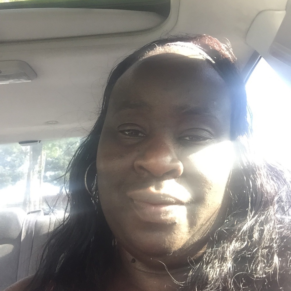 Meet your Posher, Luci